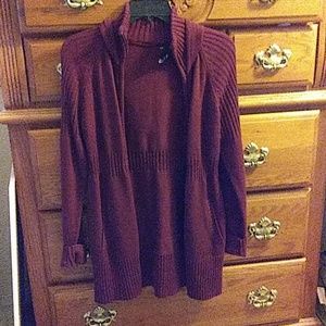 Long Sweater with hood waist fitted